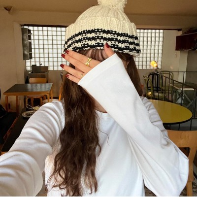 秋冬新款针织毛球帽ins博主同款保暖毛线帽卷边可爱针织帽女批发图5
