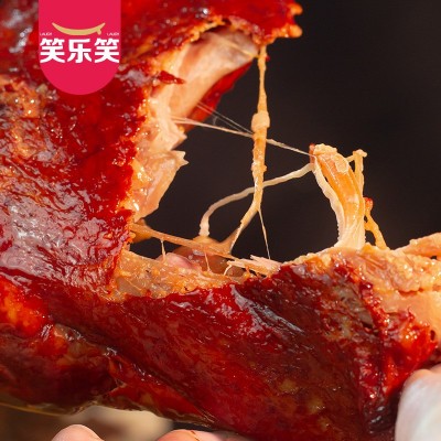 110g乡巴佬风味鸭腿学生宿舍懒人即食零食卤味熟食麻辣大鸭腿批发图4