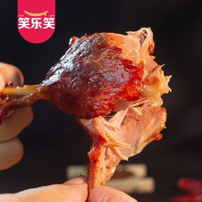 110g乡巴佬风味鸭腿学生宿舍懒人即食零食卤味熟食麻辣大鸭腿批发图3