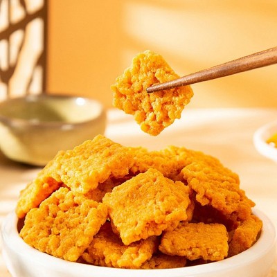 妙小食休闲零食蟹香蛋黄糯米蟹黄锅巴零食整箱批发厂家年 货礼包图3